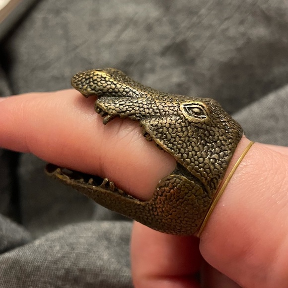 alligator ring - Picture 2 of 8